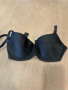aerie Black Underwire Bikini Top